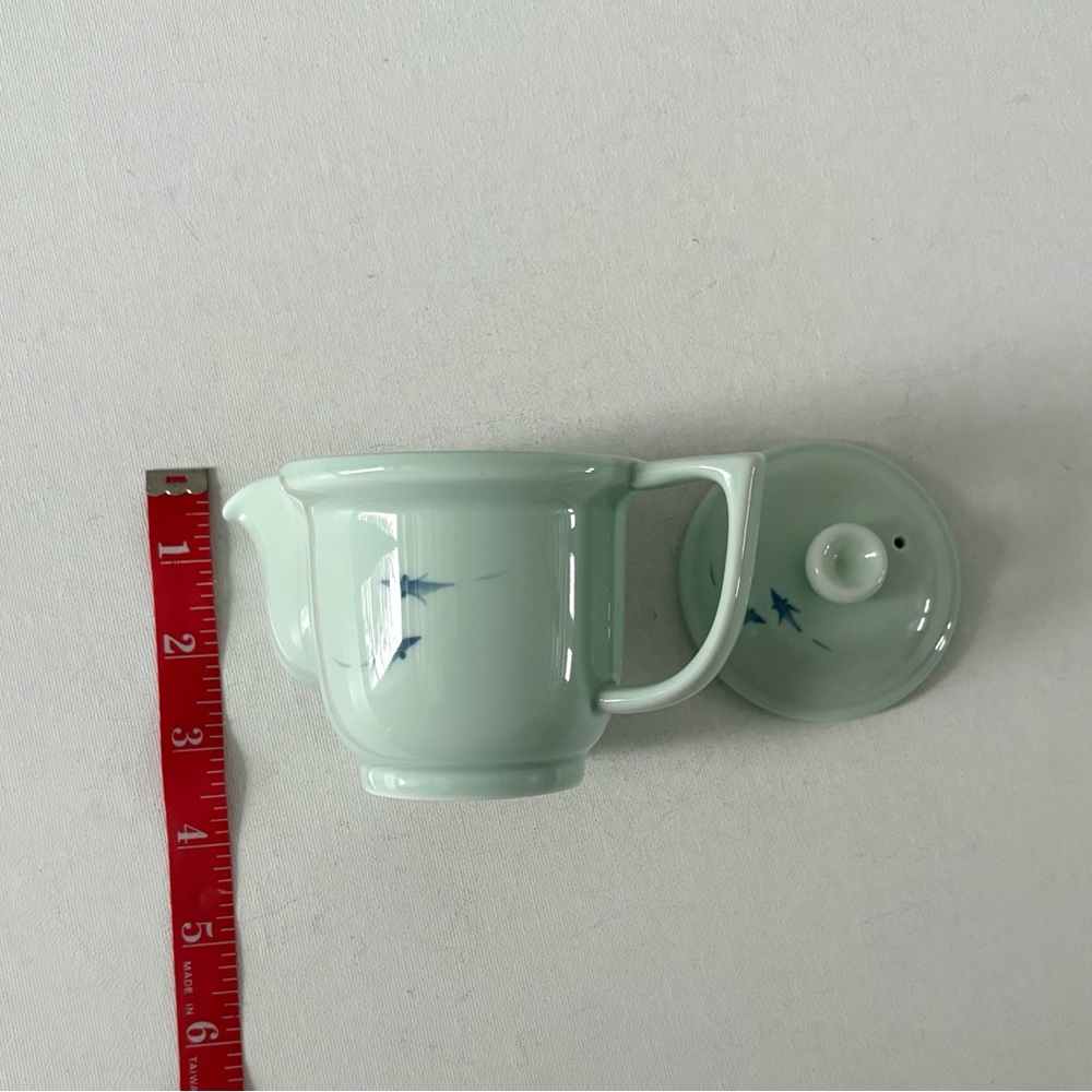 Hand Painted One Person Teapot with Blue Swimming Fish Design - Picture 11 of 11